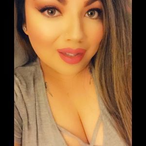 Meet your Posher, Jonisa